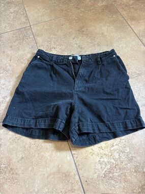 High-Rise Black Women’s Jean Shorts